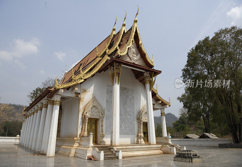 Wat Trai Rattanaram 寺